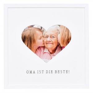 Bilderrahmen mit Herz-Passepartout & Text "Oma ist die Beste!"