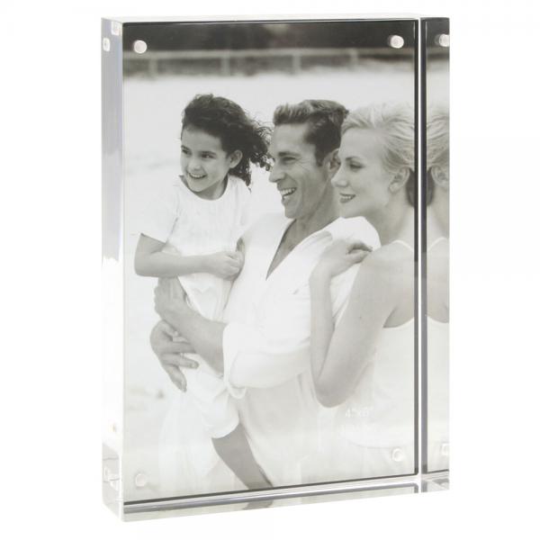 Fotorahmen mit schwarzer Rückwand & Magnetverschluss 13x18 cm | Transparent