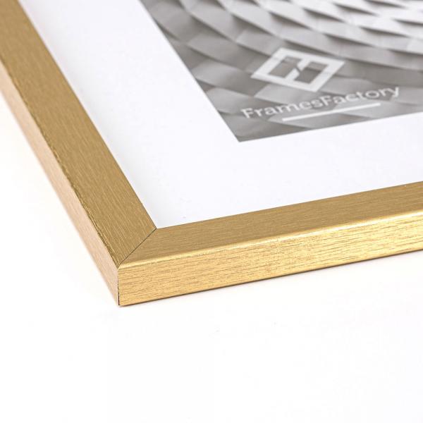 Holz Bilderrahmen Hekla (MDF) 21x29,7 cm (A4) | Gold strukturiert | Kunstglas (1 mm)