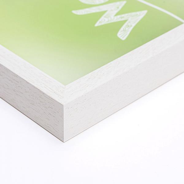 Holz Bilderrahmen Usedom mit Distanzleiste 70x100 cm | Weiß lasiert | Acrylglas